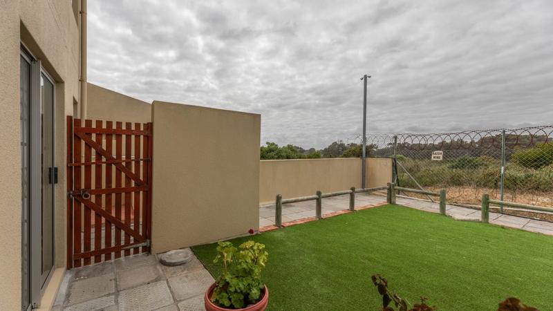 To Let 2 Bedroom Property for Rent in Melkbosstrand Western Cape